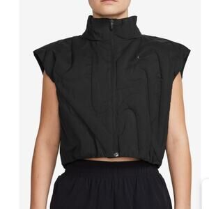 Nike Womens Therma Fit Swoosh Vest in Black Size Large